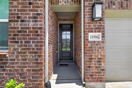 New construction Single-Family house 21906 Big Sky Dr, Tomball, TX 77375 plan Viola - image 2