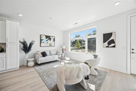 New construction Townhouse house 10 Oneida Ct, Denver, CO 80230 - image 9