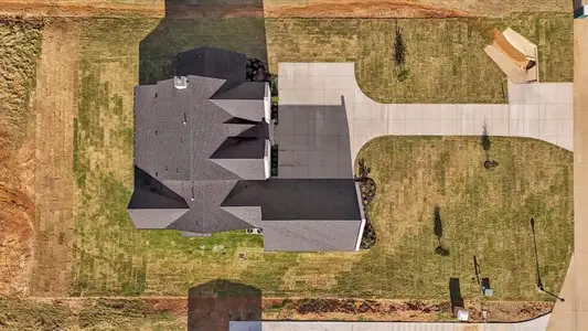 New construction Single-Family house 2704 Veridian Point Dr, Burleson, TX 76028 - image