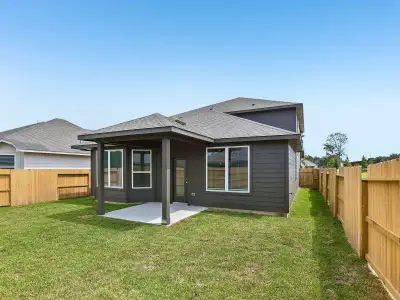 New construction Single-Family house 16278 Parish Pointe Ct, Conroe, TX 77302 plan The Somerville (3L16) - image