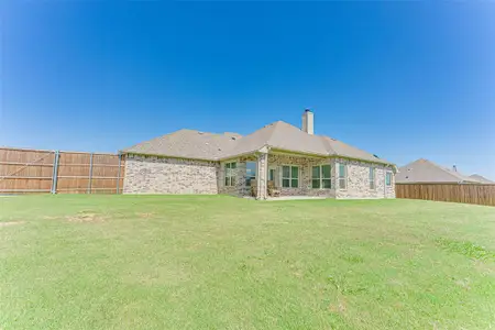 New construction Single-Family house 670 Serenity Ln, Red Oak, TX 75154 - image