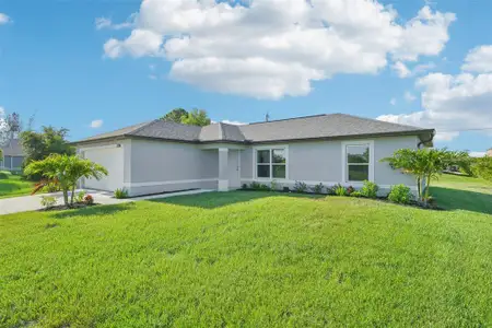 New construction Single-Family house 11456 5Th Ave, Punta Gorda, FL 33955 - image