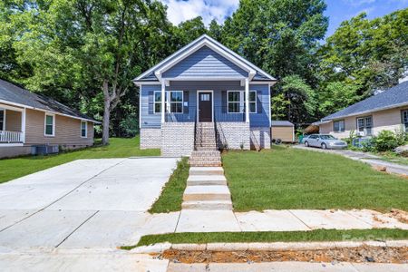 New construction Single-Family house 112 Heath Street, Albemarle, NC 28001 - photo 0