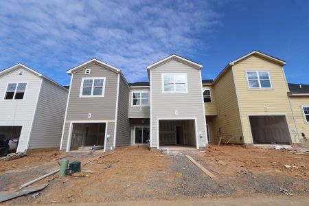 New construction Townhouse house 3193 Mission Olive Pl, New Hill, NC 27562 Hazelnut - Townhome Series- photo 38 38