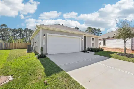 New construction Single-Family house 4801 Seven Oaks Ln, Conroe, TX 77304 - image