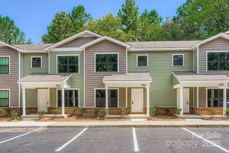 New construction Townhouse house 1754 J Julian Ln, Charlotte, NC 28208 - image