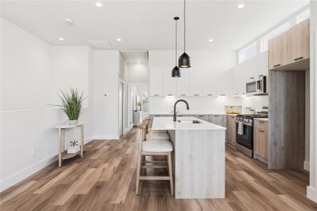 New construction Single-Family house 3605 New Orleans St, Houston, TX 77020 - image 9