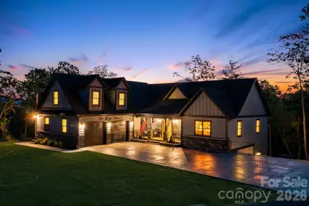 New construction Single-Family house 163 Northview Dr, Hendersonville, NC 28791 - image