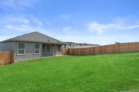 New construction Single-Family house 14905 Taradeau, San Antonio, TX 78254 plan Cumberland - image