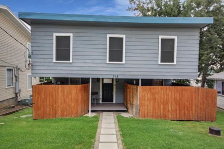 New construction Single-Family house 318 W Lake Dr, Weatherford, TX 76087 - image