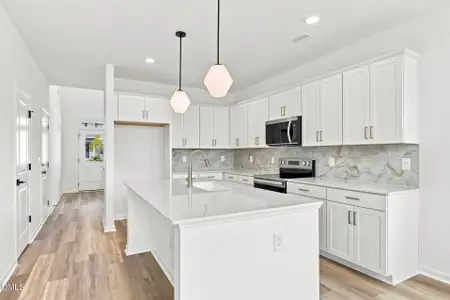 New construction Single-Family house 342 Tormore Dr, Sanford, NC 27330 plan Turlington - image 10