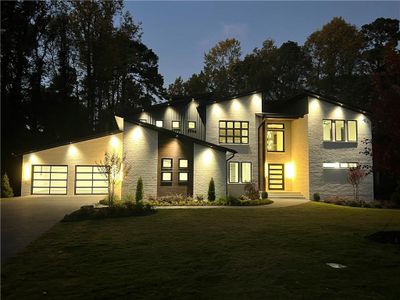 New construction Single-Family house 1000 Clementstone Ne Dr, Sandy Springs, GA 30342 - image