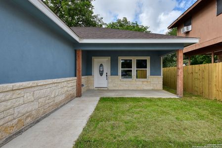 New construction Single-Family house 1130 Patton Blvd, San Antonio, TX 78237 null- photo 2 2