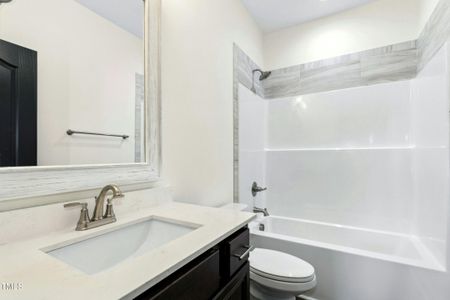 New construction Single-Family house 776 Shadetree Rd, Benson, NC 27504 - image 3