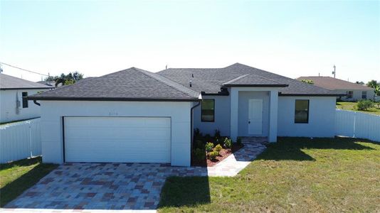 New construction Single-Family house 2458 Nw 9Th Ter, Cape Coral, FL 33993 - image