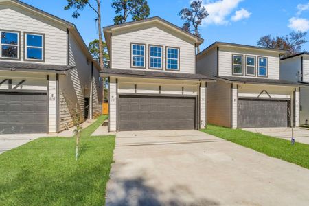 New construction Single-Family house 8155 Crestview Dr, Houston, TX 77028 - image