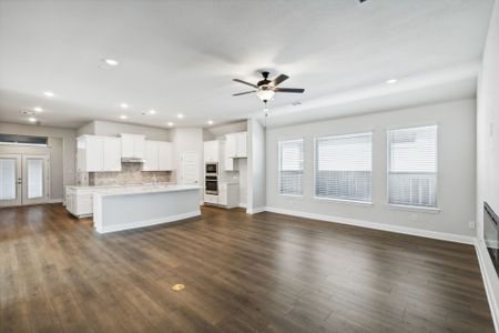 New construction Single-Family house 10341 Dittany Ln, Fort Worth, TX 76036 null- photo 10 10