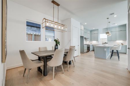 New construction Single-Family house 411 W Drew St, Houston, TX 77006 null- photo 18 18