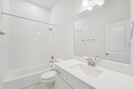 New construction Single-Family house 243 Tenny Ln, Kyle, TX 78640 plan Clearwater - image 12