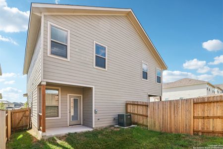 New construction Multi-Family house 7560 Briarwood Pass, San Antonio, TX 78252 Denman- photo 35 35