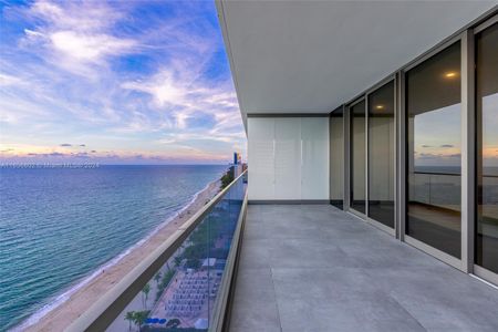 New construction Condo/Apt house 2000 South Ocean Drive, Unit 16A, Hallandale Beach, FL 33009 Duplex Sky Villa- photo 43 43