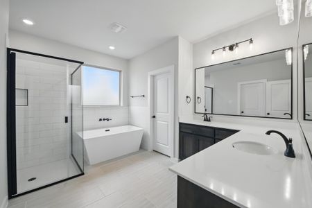 New construction Single-Family house Springtown, TX 76023 plan McKinley II - image 8