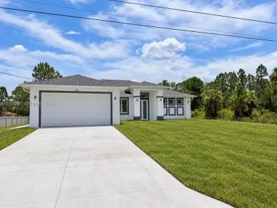 New construction Single-Family house 808 Congress Ave, Lehigh Acres, FL 33972 - image