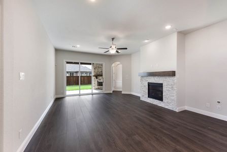 New construction Single-Family house 308 Big Sky Cir, Argyle, TX 76226 null- photo 4 4