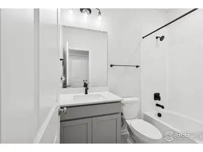 Kinston Mainstreet Townhomes by David Weekley Homes in Loveland - image 14