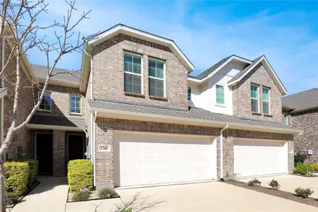 New construction Townhouse house 1346 Whipsaw Trl, Celina, TX 75009 - image