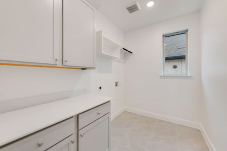 New construction Single-Family house 2308 Valencia Dr, Little Elm, TX 75068 plan Seville II - image 12
