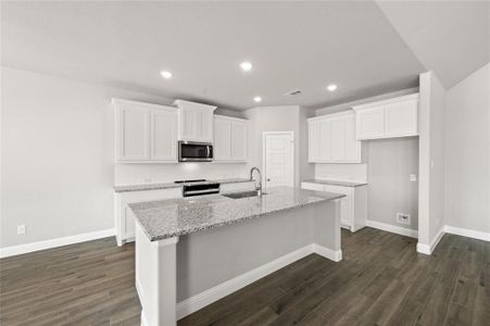 New construction Single-Family house 7016 Ranch View Pl, Springtown, TX 76082 plan The Carter - image 6