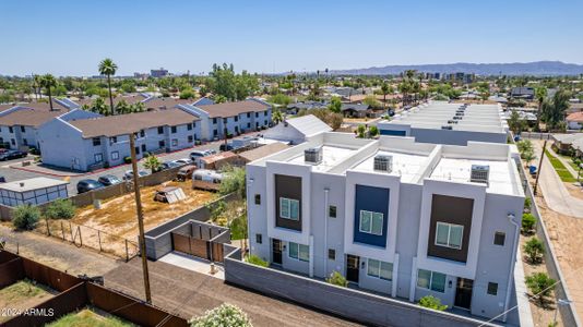 New construction Townhouse house 1642 E Monte Vista Rd, Unit 9, Phoenix, AZ 85006 null- photo 1 1