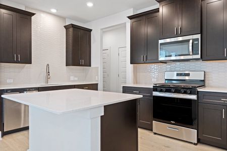 New construction Single-Family house 168 Rieber Rd, Kyle, TX 78640 plan Bedstraw - image 3