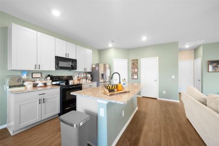 New construction Single-Family house 819 Faison Ct, Montgomery, TX 77316 - image 14