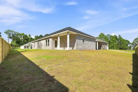 New construction Single-Family house 101 Horizon Wy, Crestview, FL 32539 plan Weston - image 3