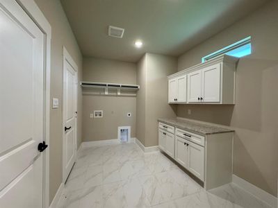 New construction Single-Family house 5924 Carmona Trl, Fort Worth, TX 76123 - image 11