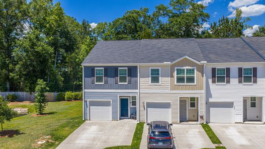 New construction Townhouse house 201 Trumpet Vine Dr, Summerville, SC 29486 - image