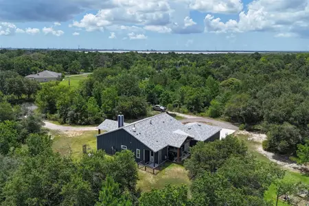 New construction Single-Family house 6115 San Leon Dr, Dickinson, TX 77539 - image