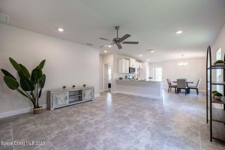 New construction Single-Family house 836 Vienna Dr, Winter Haven, FL 33884 null- photo 9 9