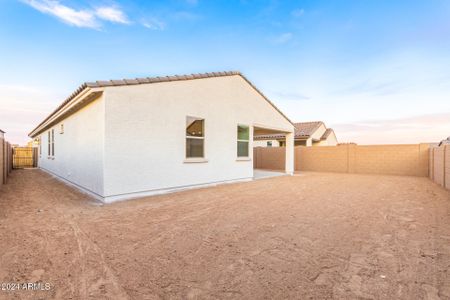 New construction Single-Family house 17627 W Oregon Ave, Litchfield Park, AZ 85340 Harlow- photo 33 33