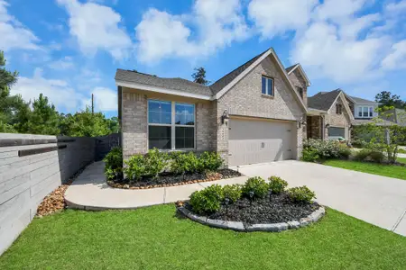 New construction Single-Family house 15623 Red Panda Rd, Conroe, TX 77302 plan Aventine - image