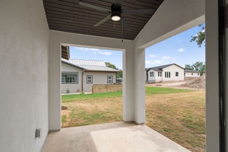 New construction Single-Family house 2104 Quiet Stables Circle, Cedar Park, TX 78613 - photo 28 28