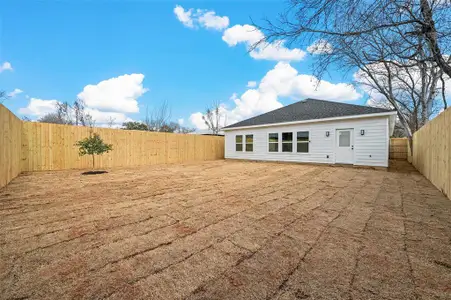 New construction Single-Family house 2811 Carter St, Dallas, TX 75210 null- photo 21 21