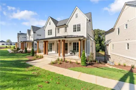 New construction Townhouse house 1049 Riverside Dr, Gainesville, GA 30501 - image