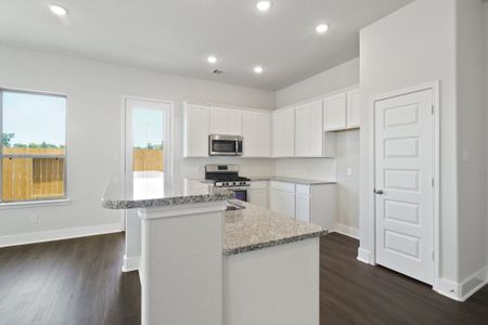 New construction Single-Family house 4021 San Andres Lane, Houston, TX 77045 Bradley- photo 9 9