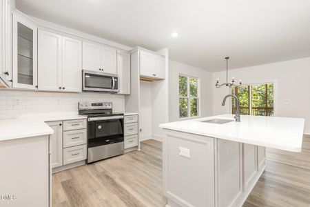 New construction Single-Family house 3260 Yorkshire Cir, Sanford, NC 27332 - image 7