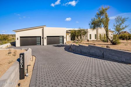 New construction Single-Family house 35801 N Meander Way, Carefree, AZ 85377 - photo 0