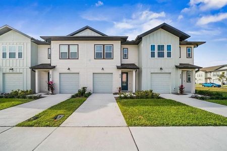 New construction Townhouse house 634 Longboat Dr Dr, Davenport, FL 33896 - image