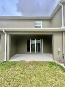 New construction Townhouse house 1045 Blue Jay Dr, Davenport, FL 33837 - image